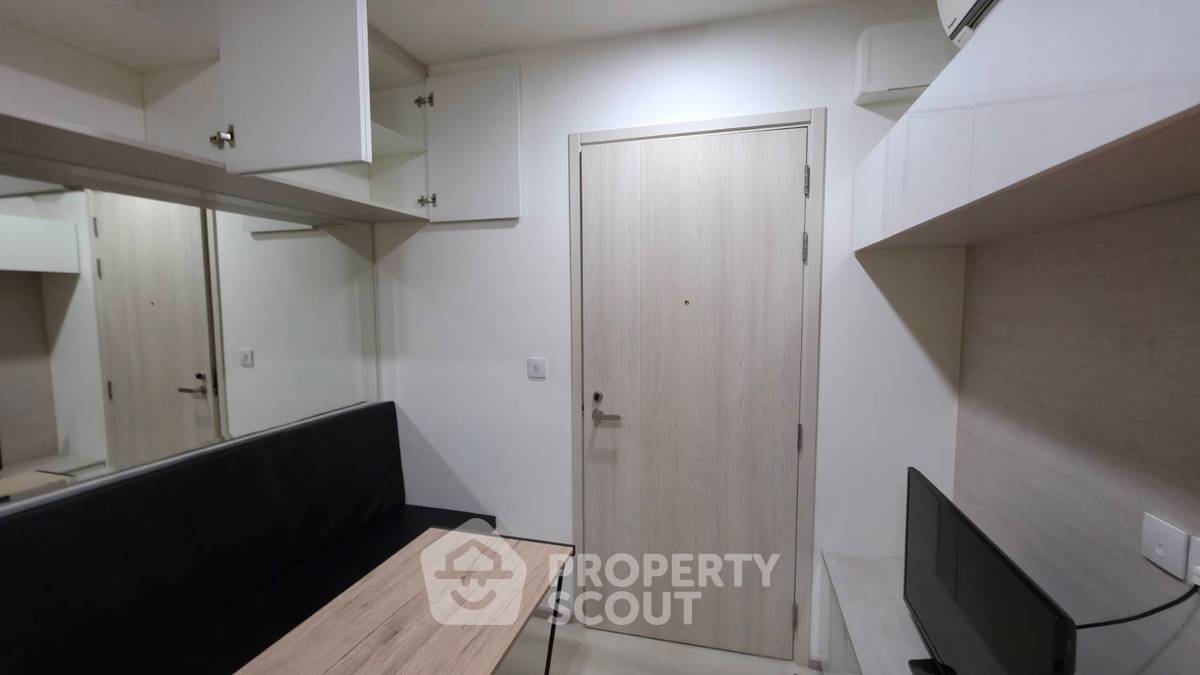 picture 1-BR Condo at Life Asoke near ARL Makkasan (ID 647726) - 1/11
