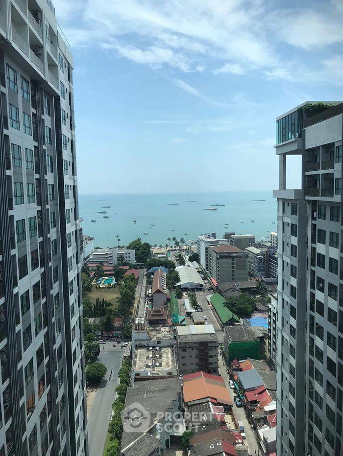 picture 2-BR Condo at The Base Central Pattaya close to Central Festival Pattaya (ID 1157619) - 6/10