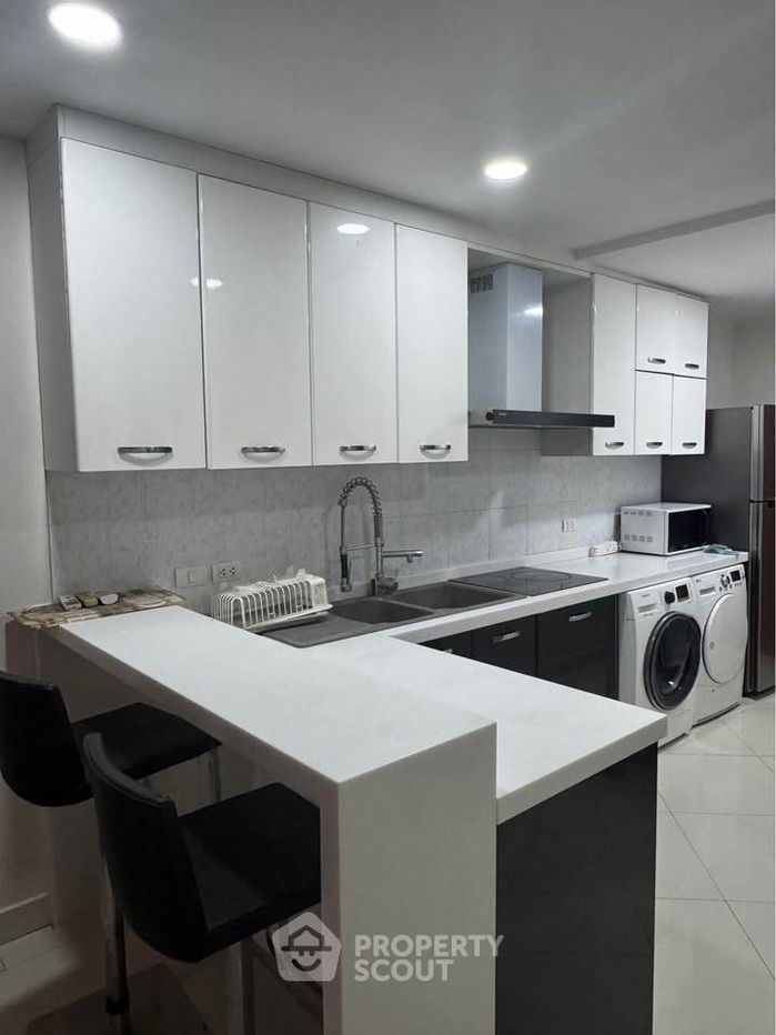 picture 2-BR Condo at Laguna Heights Condominium close to Sanctuary of Truth (ID 2245972) - 7/22