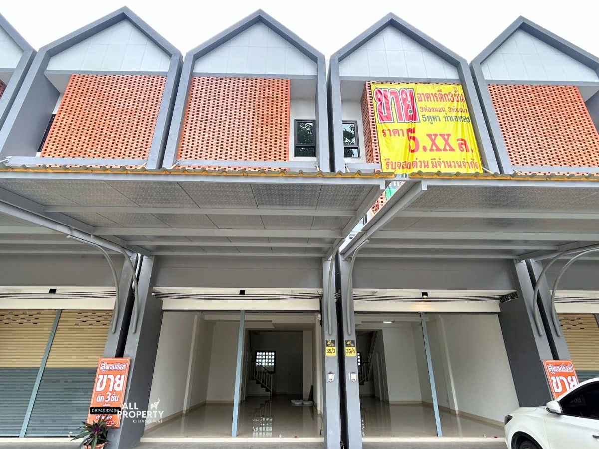 picture New 3-story commercial building for rent near Klong Sai Intersection, Saraphi, 400 meters away. Great location with a wide parking lot in front. - 7/30