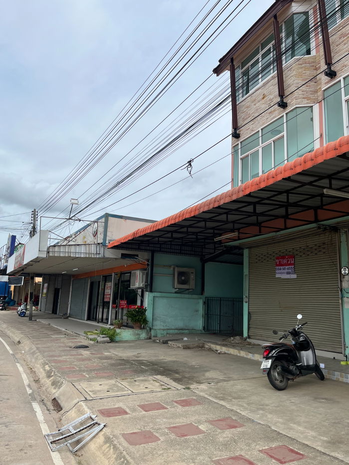 รูป ขายด่วน! อาคารภาณิชย์ 3 ชั้น ติดถนนใหญ่ เกาะโพธิ์ – ท่าบุญมี ต.ท่าบุญมี อ.เกาะจันทร์ จ.ชลบุรี - รูปที่ 13/13