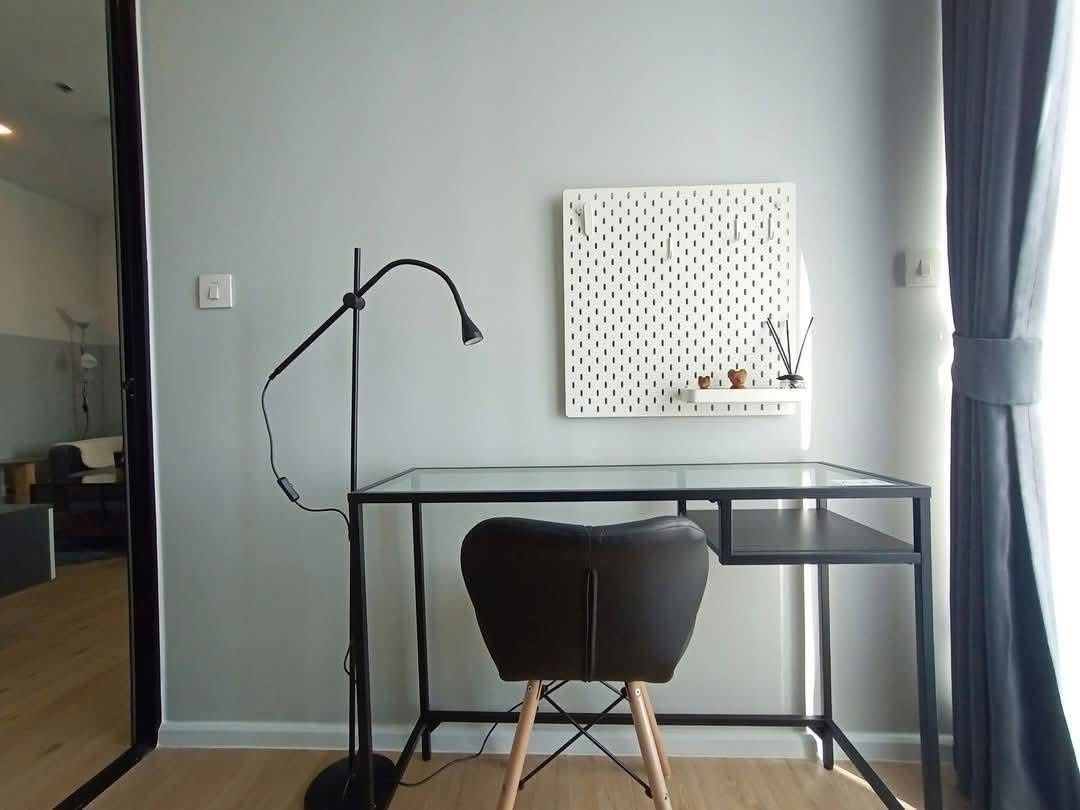 picture UK01-308 UK01-308 Condo for rent Notting Hill Sriracha: 1 bedroom + office, 33rd floor, corner room, 10,000 baht/month - 7/11