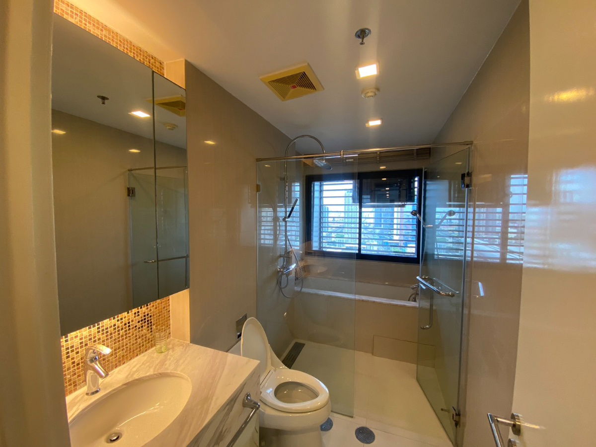 รูป Condo for rent  : Circle Living Prototype (Close to MRT Phetchaburi) - รูปที่ 6/18