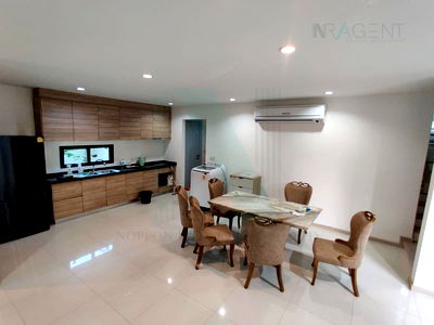 เช่าบ้านเดี่ยว ม.นานาชาติแสตมฟอร์ด : 📌 ให้เช่าบ้านเดี่ยว 3 ชั้น เอคิว อาร์เบอร์ 3 ห้องนอน 4 ห้องน้ำ