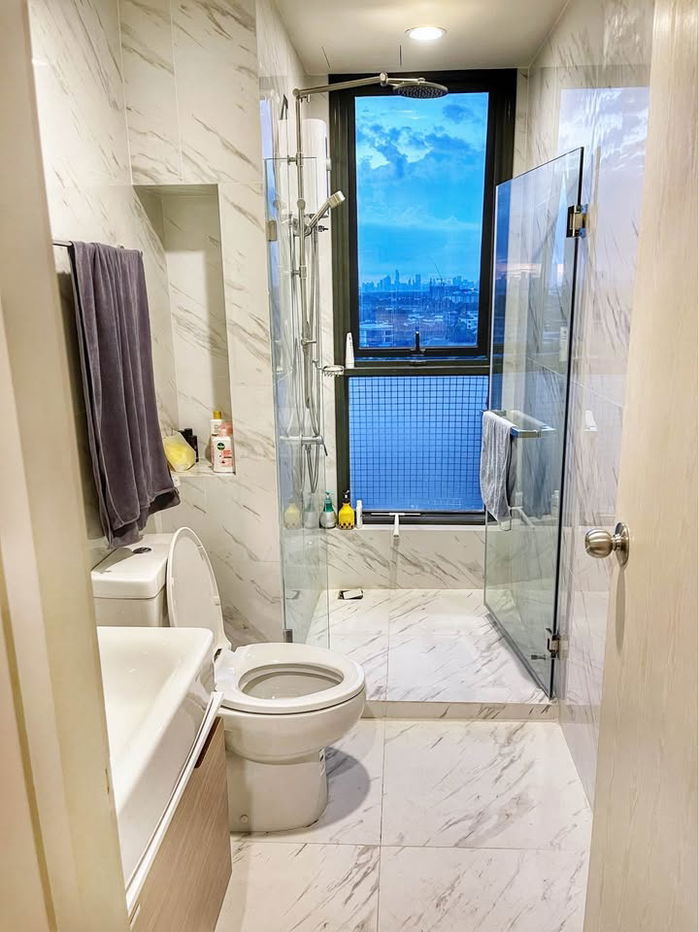 picture Code: KJ8128  for rent IDEO Mobi Sukhumvit Eastpoint // Line ID: @kjcondo (with @) // - 6/9