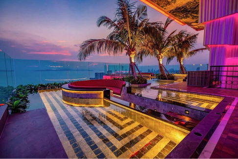 Riviera Ocean Drive Condominium  