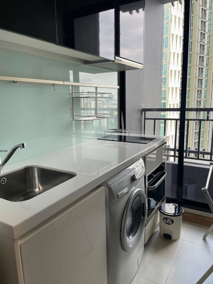 picture Code: KJ8127  for rent Ivy Ampio // Line ID: @kjcondo (with @) // - 9/10