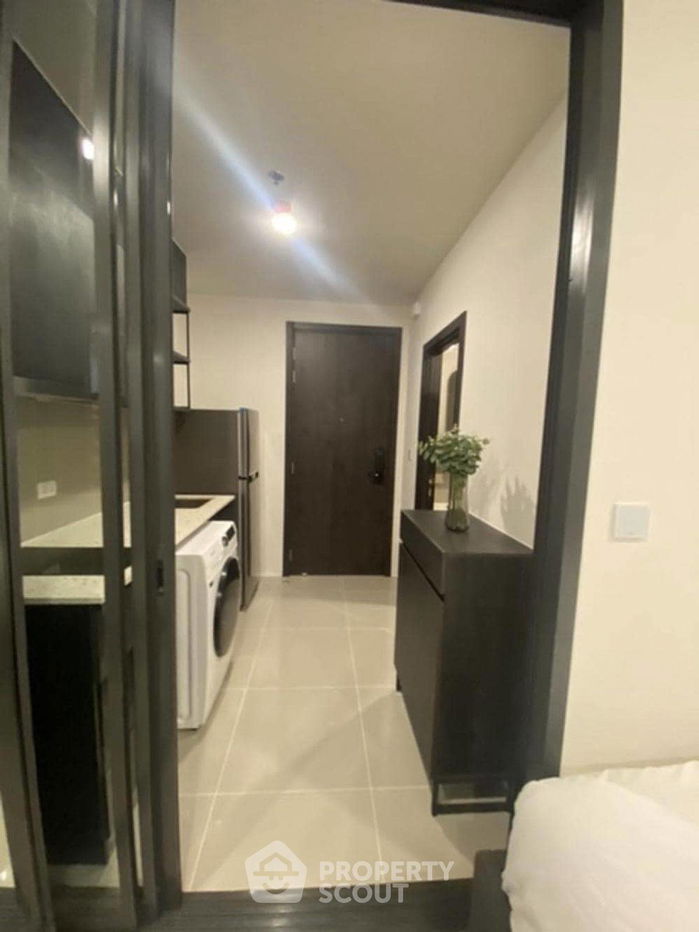 picture Studio Condo at XT Huaikhwang near MRT Huai Khwang (ID 2095207) - 8/11