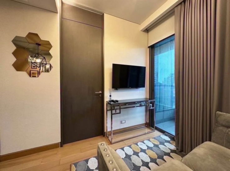 picture The Lumpini 24, fully furnished, 1 bedroom, 32 sq m, 20,000 baht - 8/10