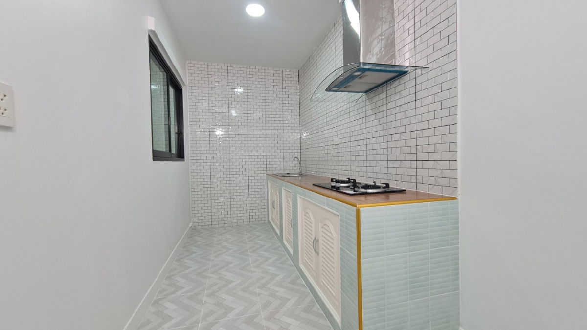 รูป  S370 🏡 ขายทาวน์เฮาส์ 2 ชั้น ทำเลดี 📍 หมู่บ้านราชพฤกษ์ ฉลองกรุง เฟส 3 ราคาเพียง 2,790,000 บาท พิเศษฟรีโอน - รูปที่ 17/19
