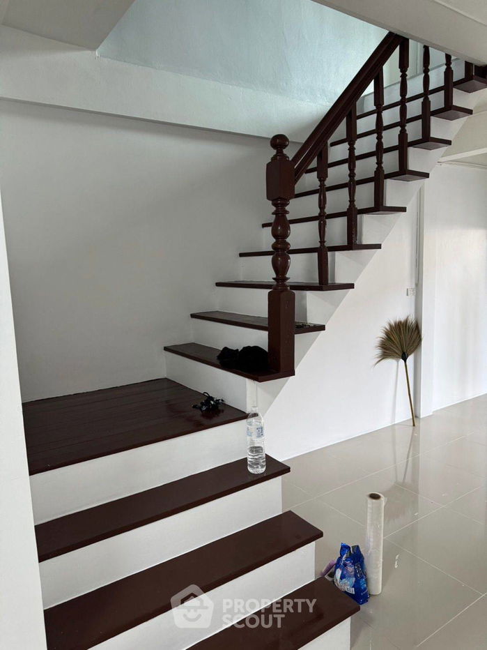 รูป บ้าน 2-ห้องนอน ใกล้ พัทยาตะวันออก (ID 2245808) - รูปที่ 18/34