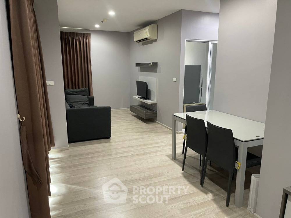 picture 2-BR Condo at Centric Ratchada - Huai Khwang near MRT Huai Khwang (ID 1524974) - 2/10
