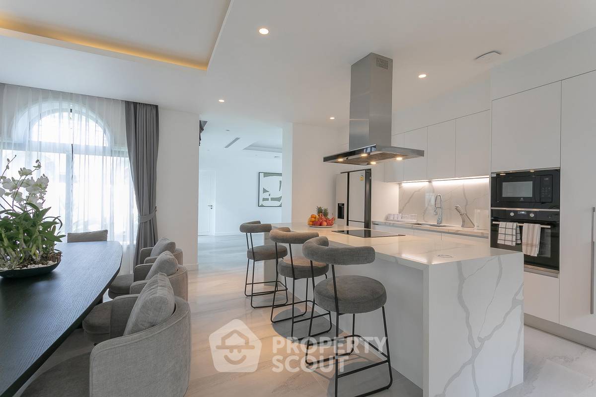 picture 5-BR Villa close to Blue Tree Phuket (ID 2120659) - 12/44