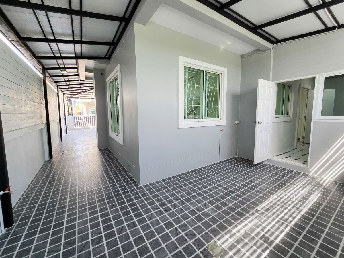 รูป บ้านแฝด 2 ชั้น ลำลูกกา คลอง 7 หลังใหญ่ พื้นที่กว้าง ทำเลดี - รูปที่ 11/20