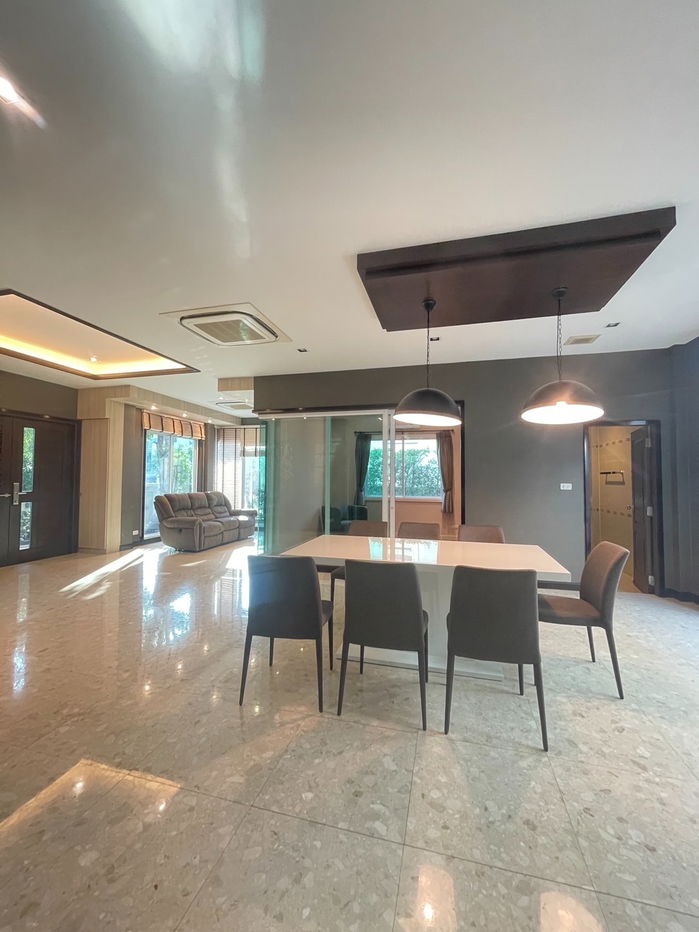 picture Two-storey house for sale in Grand Bangkok Boulevard Rama 9 – Srinakarin Project - 6/15