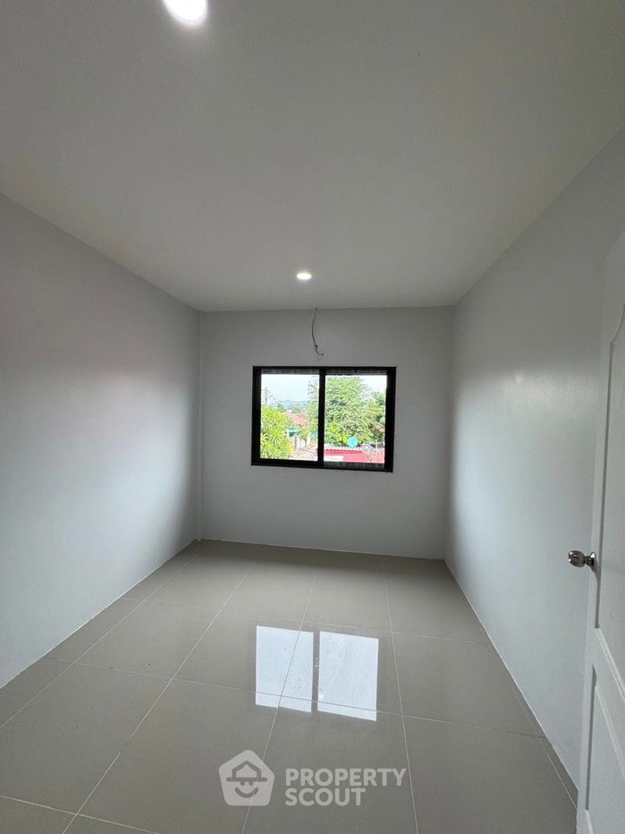 รูป บ้าน 2-ห้องนอน ใกล้ พัทยาตะวันออก (ID 2245808) - รูปที่ 33/34