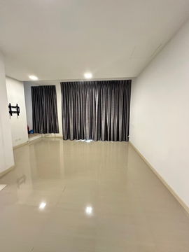 Two-storey townhouse for sale in Pruksa Ville Ramkhamhaeng 109, Saphan Sung, Bangkok