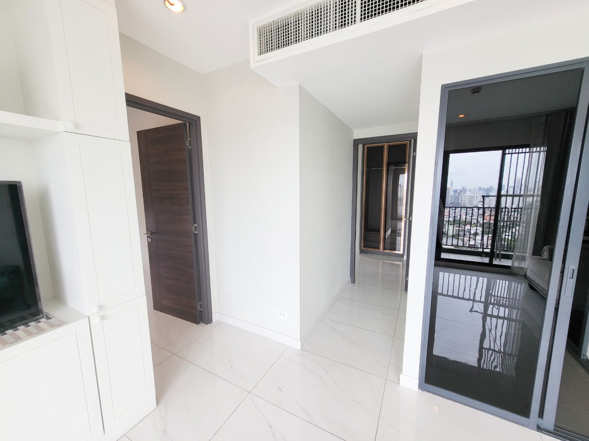 picture Condo for rent C Ekkamai Monthly 65,000 thb. - 11/11