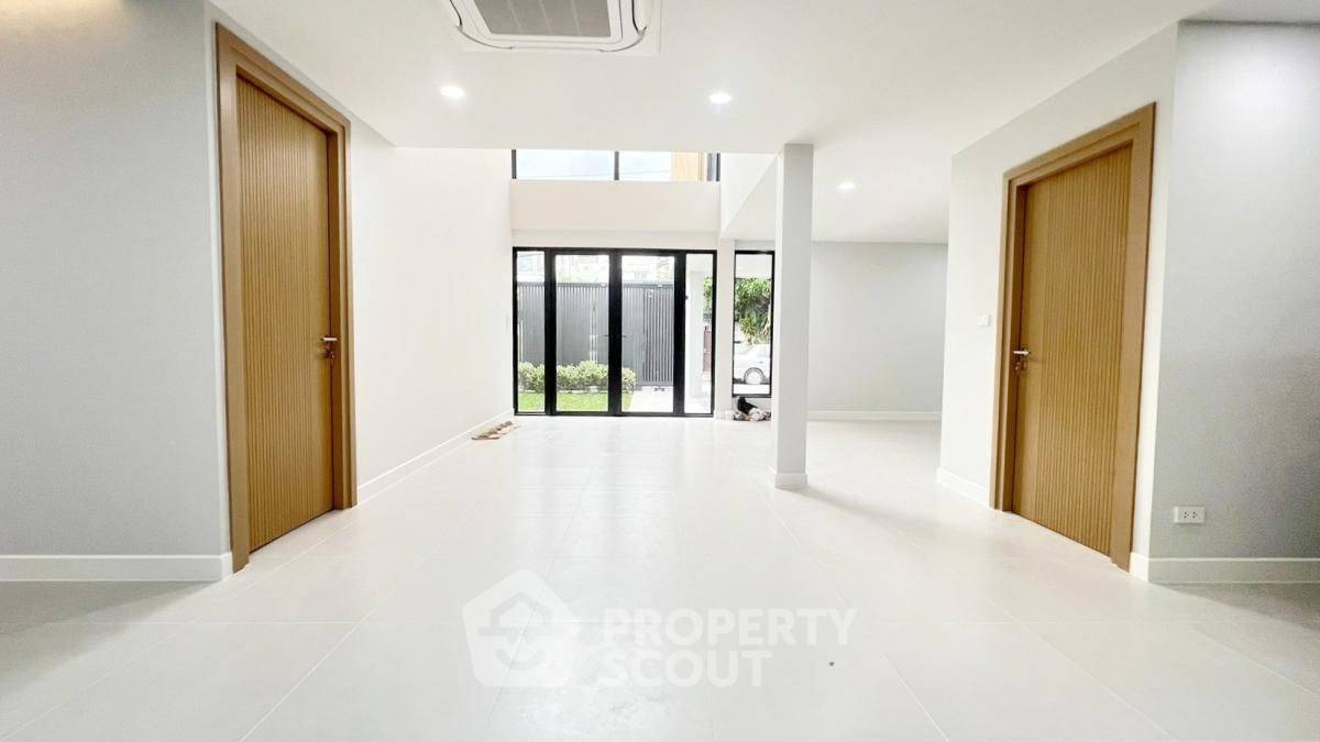 picture 5-BR House in Saphan Song (ID 1699794) - 7/27