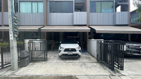🏡🏡ปล่อยเช่า!! บ้านกลางเมืองราชพฤกษ์ 3 ชั้น ใกล้เซ็นทรัลเวสต์วิลล์ แต่งครบ หิ้วกระเป๋าเข้ามาอยู่ได้เลย!!🏡🏡