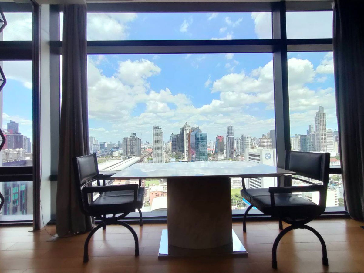 picture FOR RENT   :   Circle 2 Living Prototype (ST-02)  Line : @condo78 - 5/13