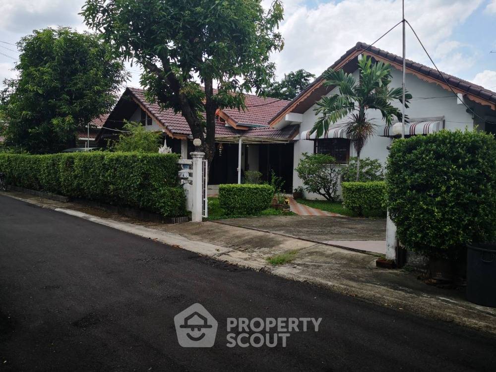 รูป บ้าน 6-ห้องนอน ใน คลองกุ่ม (ID 1769184) - รูปที่ 2/5