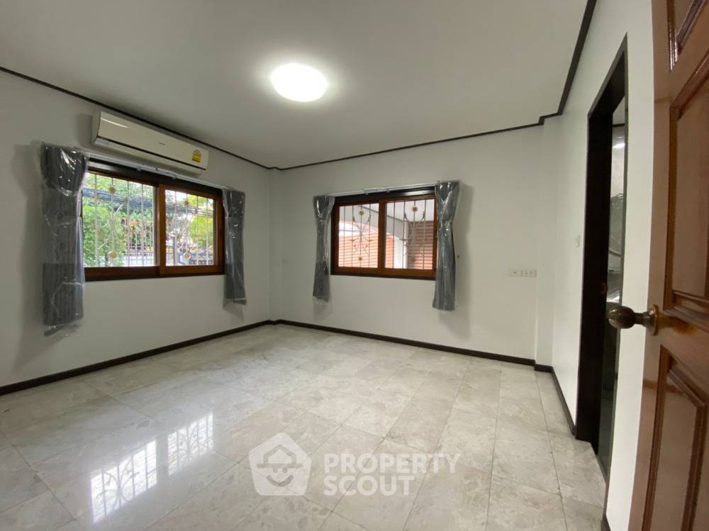 รูป บ้าน 4-ห้องนอน ใกล้ BTS อารีย์ (ID 1501577) - รูปที่ 4/7