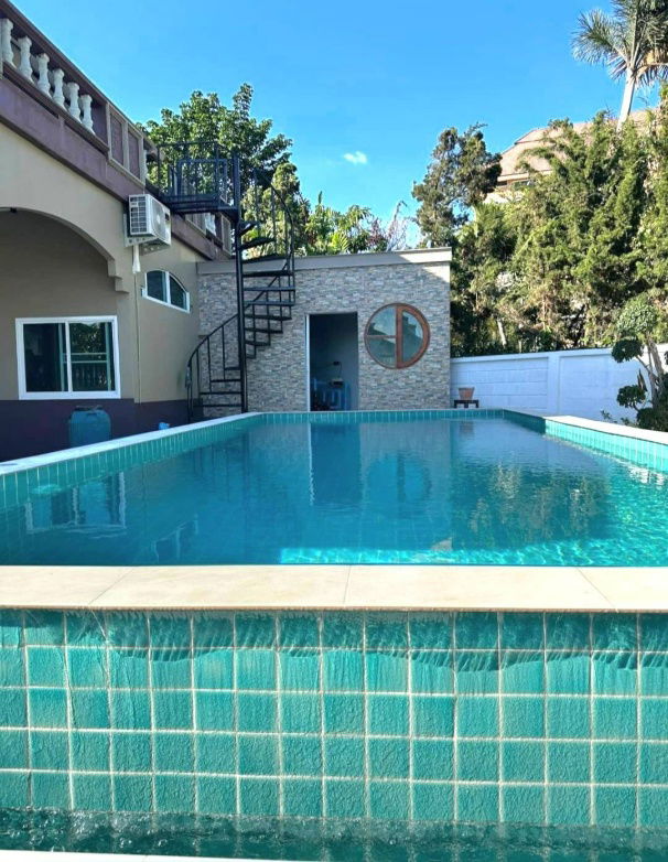 picture Newly renovated pool villa for sale in the middle of the city, a large house, nong hoi zone, mueang district. - 3/13