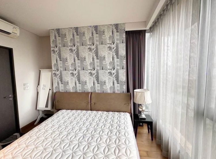picture The Lumpini 24, fully furnished, 1 bedroom, 32 sq m, 20,000 baht - 1/10