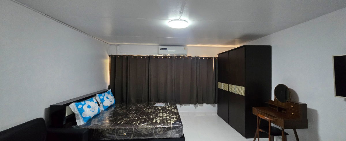 picture Poppular condo muangthongthani for rent - 1/8
