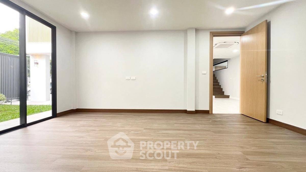 picture 5-BR House in Saphan Song (ID 1699794) - 19/27