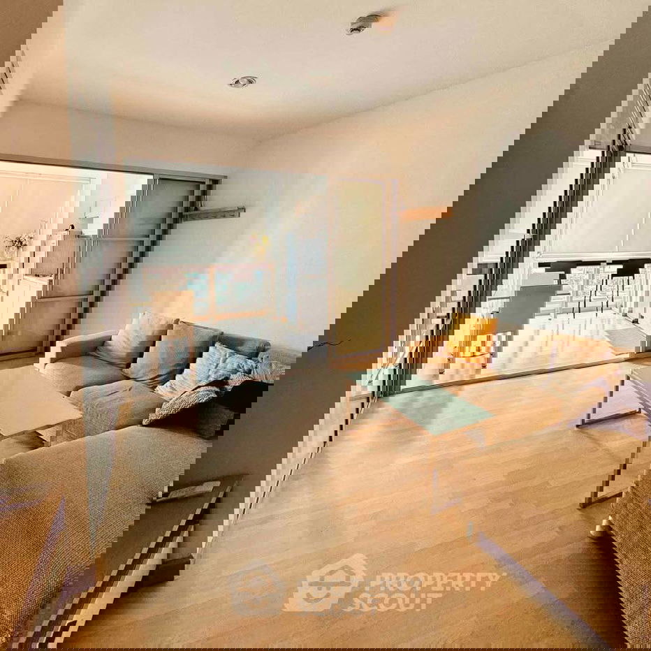 picture 1-BR Condo at Rhythm Ratchada near MRT Ratchadaphisek (ID 2154904) - 3/19