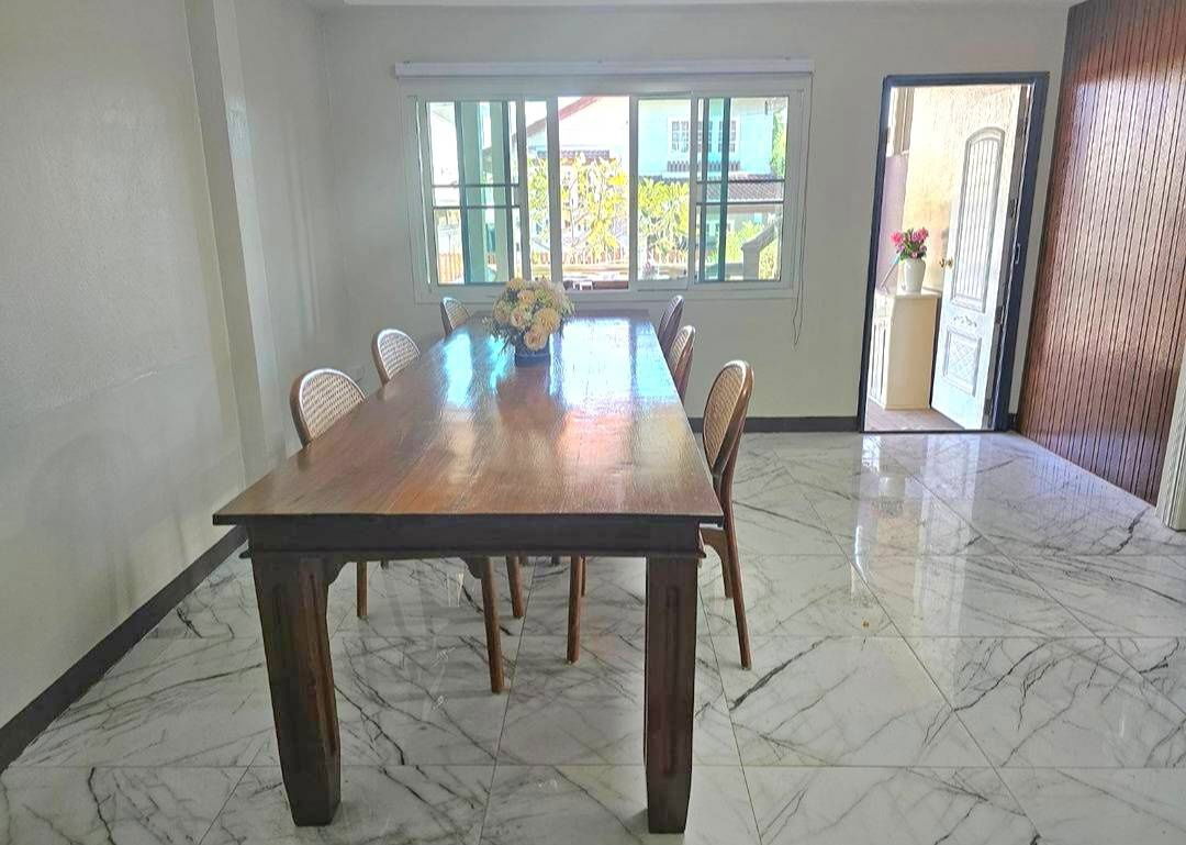 picture Newly renovated pool villa for sale in the middle of the city, a large house, nong hoi zone, mueang district. - 5/13