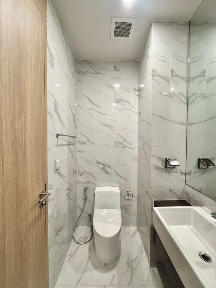 picture Condo For Rent!!Noble Be Sukhumvit 19 - 10/12