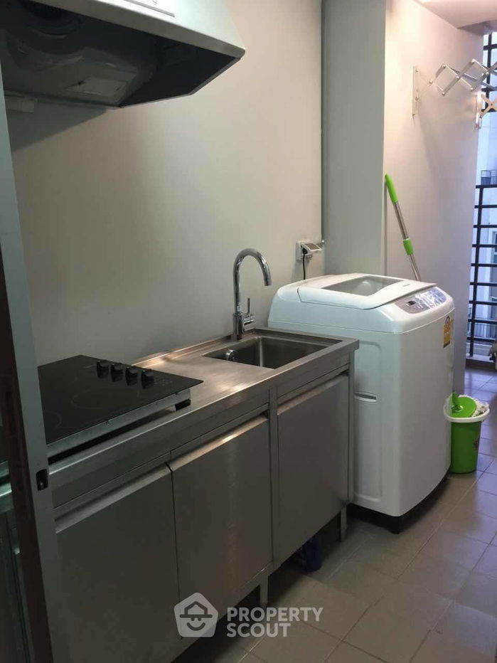 picture 2-BR Condo at Belle Grand Rama 9 near MRT Phra Ram 9 (ID 882079) - 6/8