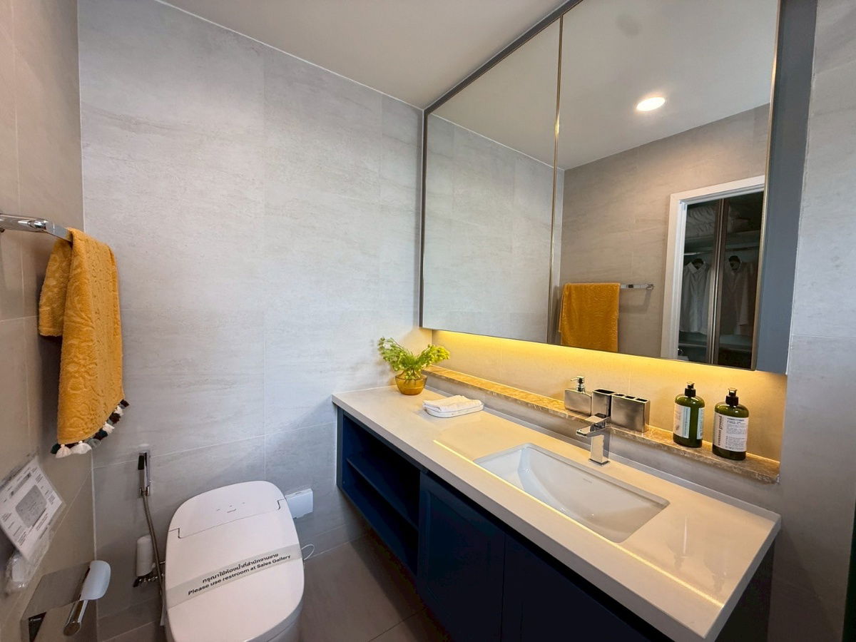 รูป For Sale!! Fully Furnished 204 sqm. House Ready to Move In Prime Location  - รูปที่ 11/12