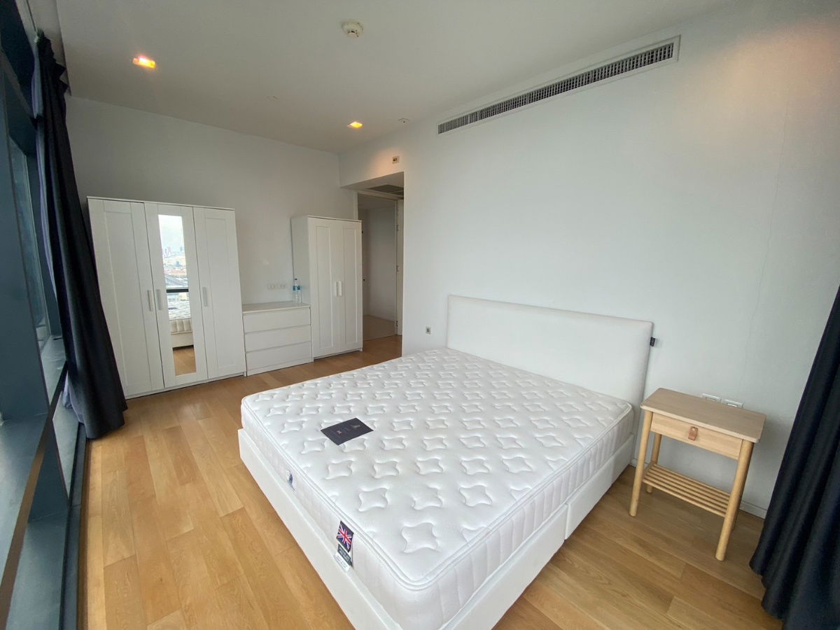 รูป Condo for rent  : Circle Living Prototype (Close to MRT Phetchaburi) - รูปที่ 4/18