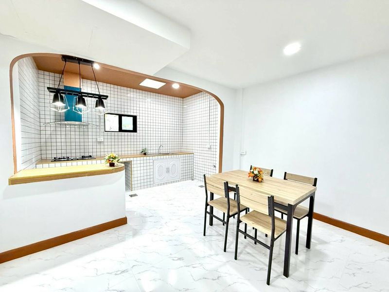 รูป ขายด่วน!! ทาวน์เฮ้าส์ หมู่บ้านซิลค์วิลเลจ สายไหม 54 (Silk Village Saimai54) ซอยสายไหม 54 เขตสายไหม กุรงเทพมหานคร 10220 ใกล้สถานีรถไฟฟ้าสายสีเขียวคูคต - รูปที่ 4/4
