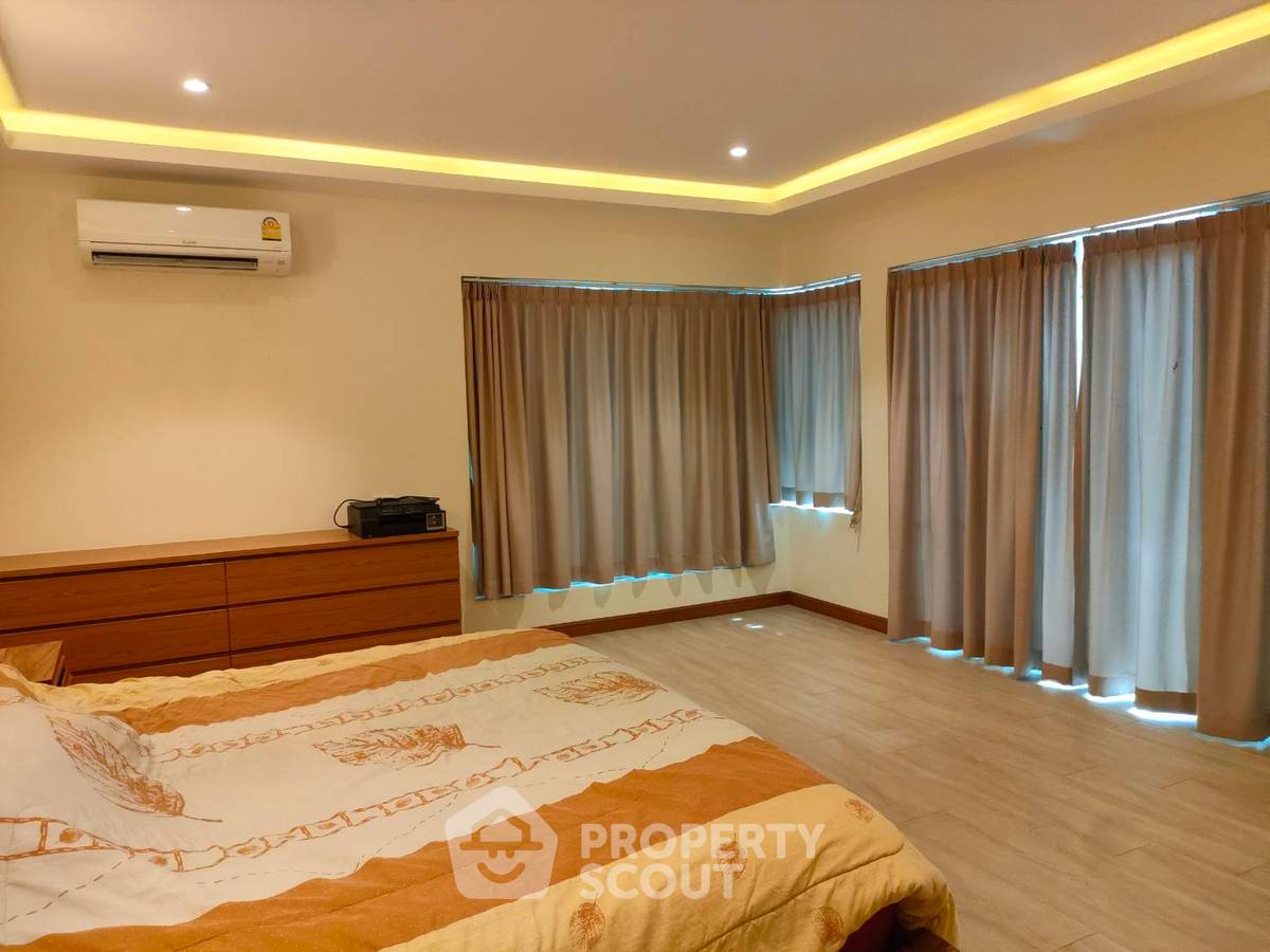 รูป บ้าน 6-ห้องนอน ใน บางเสร่ (ID 1545890) - รูปที่ 16/36