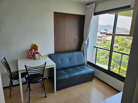 UK06-010 🏢 Condo for Rent – The Light B, Bangsaen 💸 THB 6,500/month