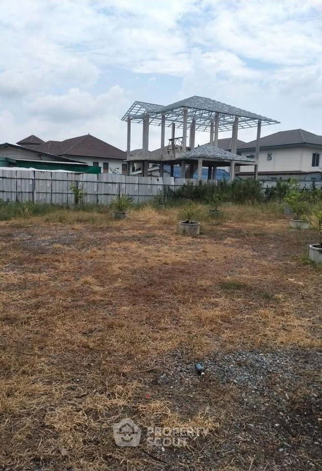 picture 826.4 m² Land for Sale in Don Mueang (ID 2194830) - 1/3