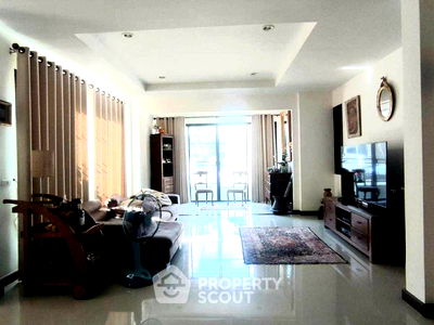 Houses for sale Sattahip Chonburi : 3-BR House close to Sanctuary of Truth (ID 1415646)