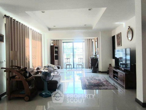 บ้าน 3-ห้องนอน ใกล้ ปราสาทสัจธรรม (ID 1415646)