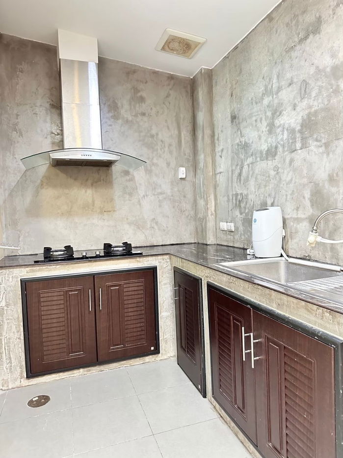picture Two-storey townhouse for sale in Pruksa Ville Ramkhamhaeng 109, Saphan Sung, Bangkok - 8/14