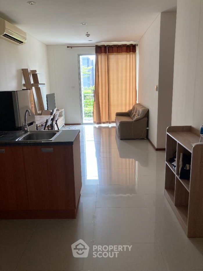 รูป คอนโด 1-ห้องนอน ที่ วิลล่า สาทร ใกล้ BTS กรุงธนบุรี (ID 851096) - รูปที่ 1/8