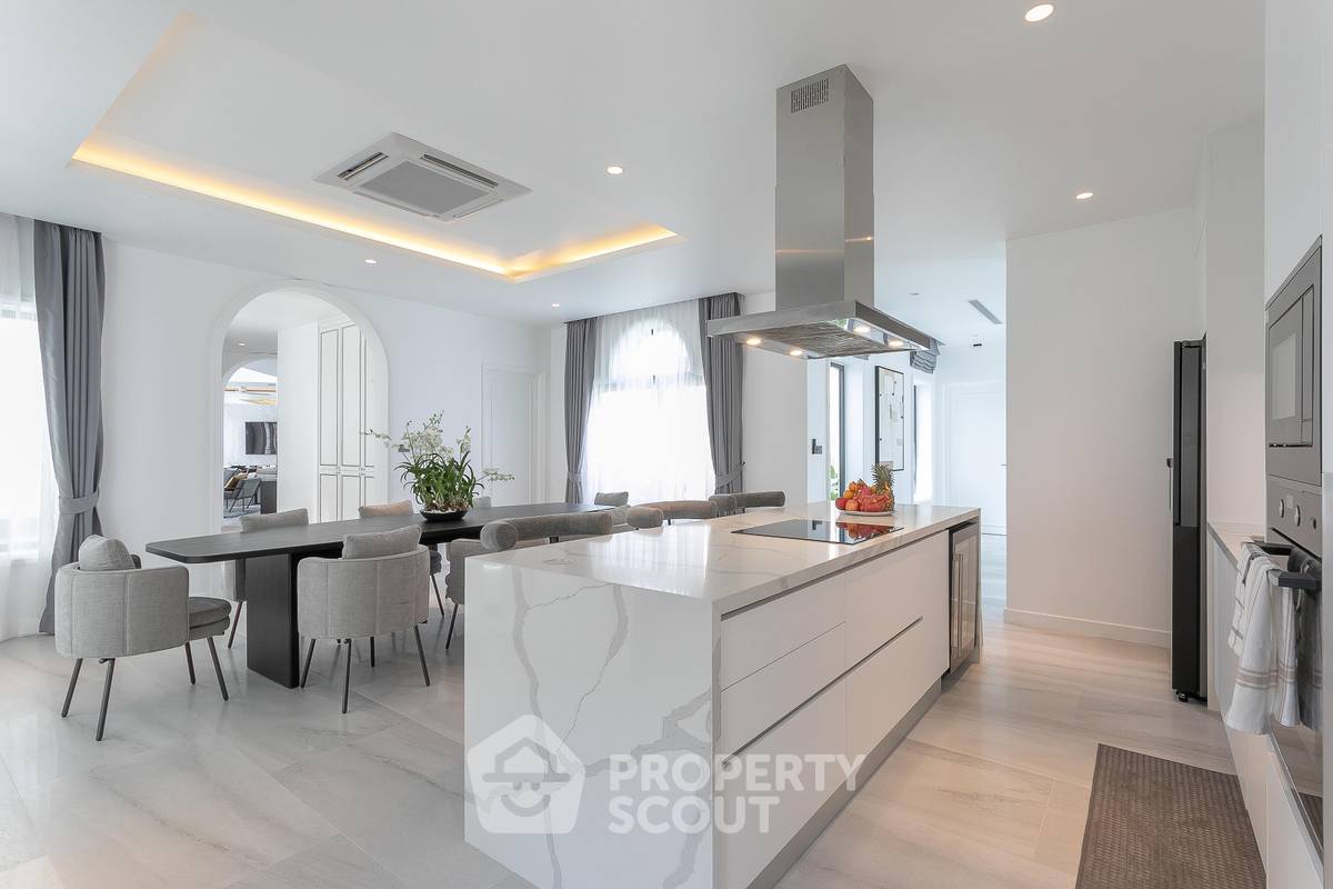 picture 5-BR Villa close to Blue Tree Phuket (ID 2120659) - 15/44
