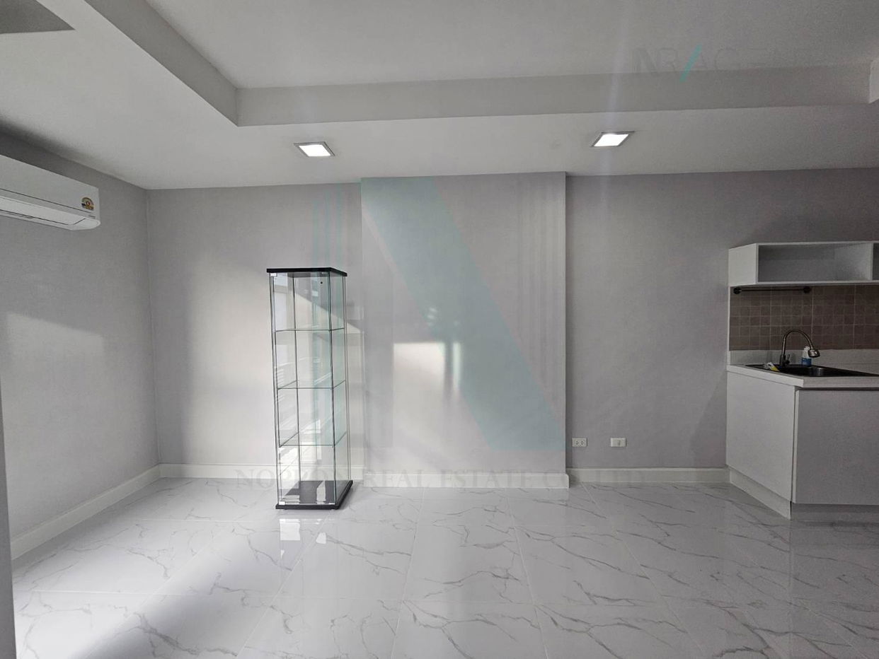 picture 📌 For Sell Condo D CONDO RATCHADA 19 Building 1, Floor 7,1 bed room, Room size 44 sqm - 7/8