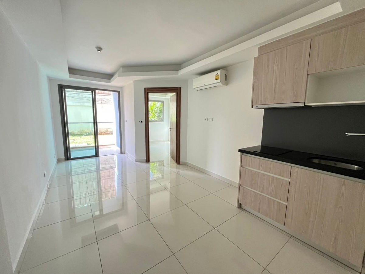 picture Condo for Sale in Pattaya Laguna Beach Resort 2, Jomtien  - 18/24