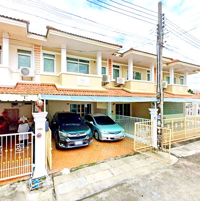 Townhouses for rent : Foodland RamInthra 600m. MRT RamIntra KM.4 31 700m. Biggest 2-story townhouse for rent new con