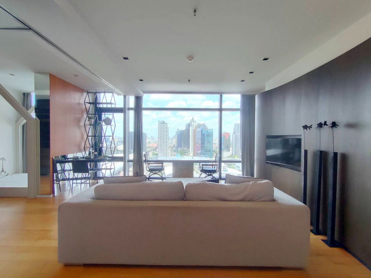 picture FOR RENT   :   Circle 2 Living Prototype (ST-02)  Line : @condo78 - 2/13